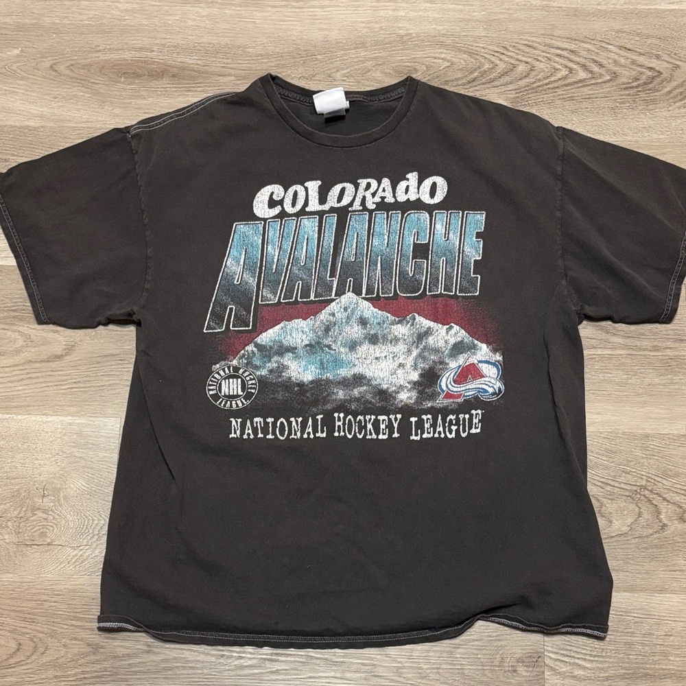 ‘47 Vintage Tubular Colorado Avalanche Black Tee
